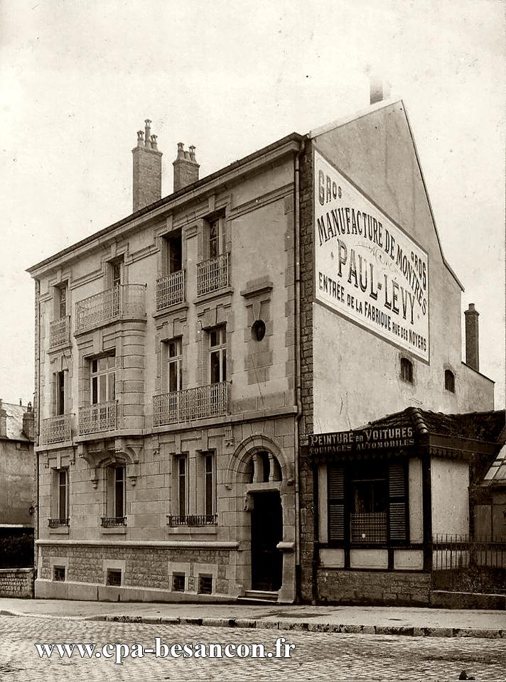 BESANÇON - 19 avenue Carnot.